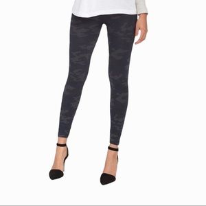 Spanx Camo Seamless Leggings
